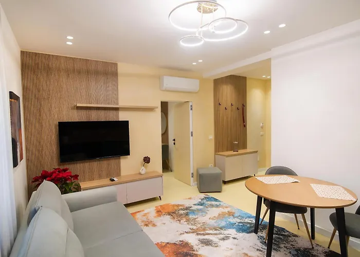 Super Center * Tirana