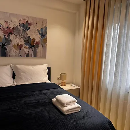 Super Center Apartment *