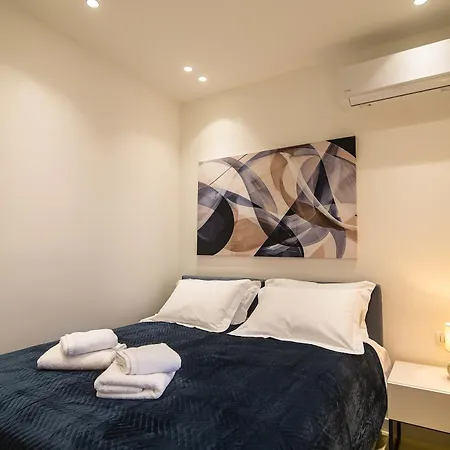 Super Center Apartment Tirana