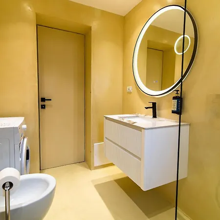 Apartment Super Center