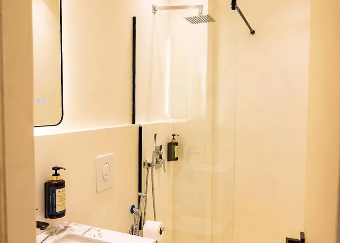 Super Center * Τίρανα